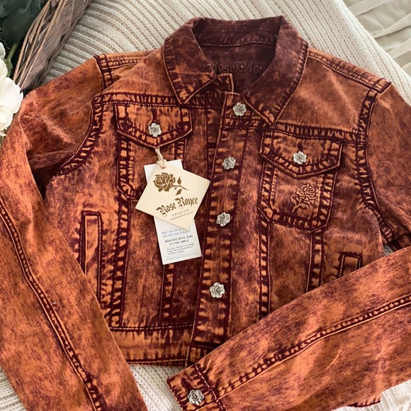 Jackets & Blazers - Women’s jean jacket